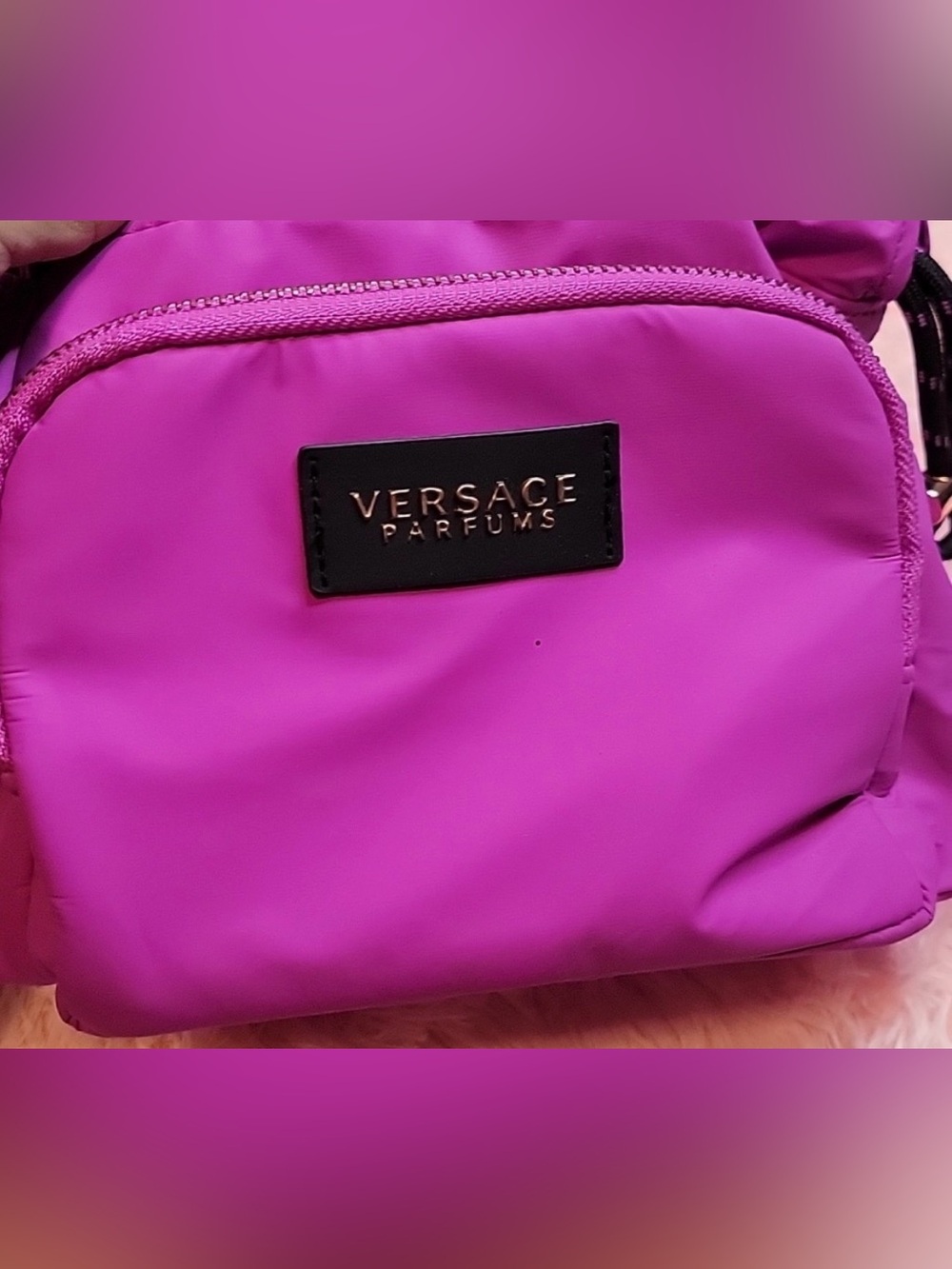 Versace perfum mini bag - Picture 4 of 4
